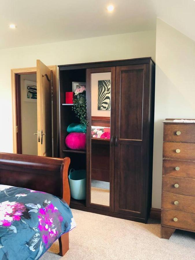 Connemara. 3 Bedroom, 8 Bed, Holiday Home Galway Exteriör bild