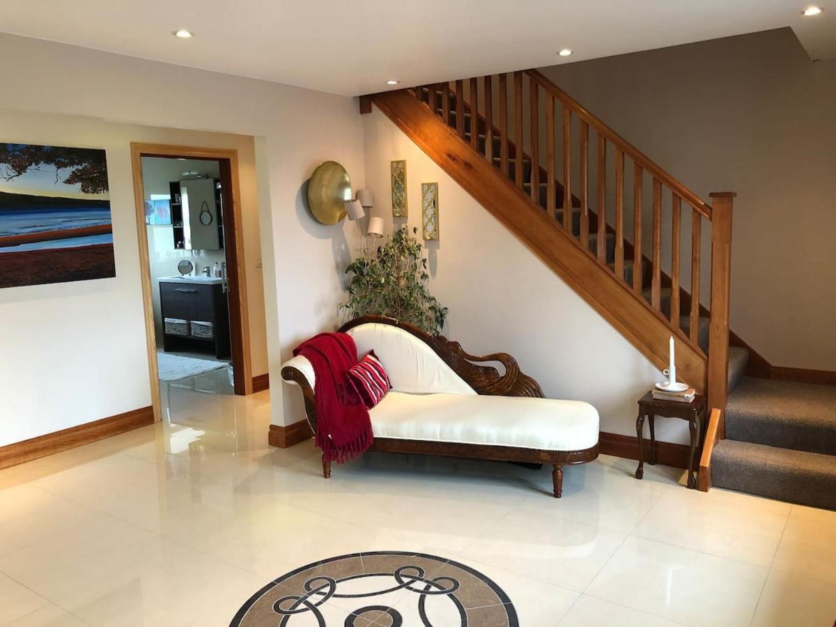 Connemara. 3 Bedroom, 8 Bed, Holiday Home Galway Exteriör bild