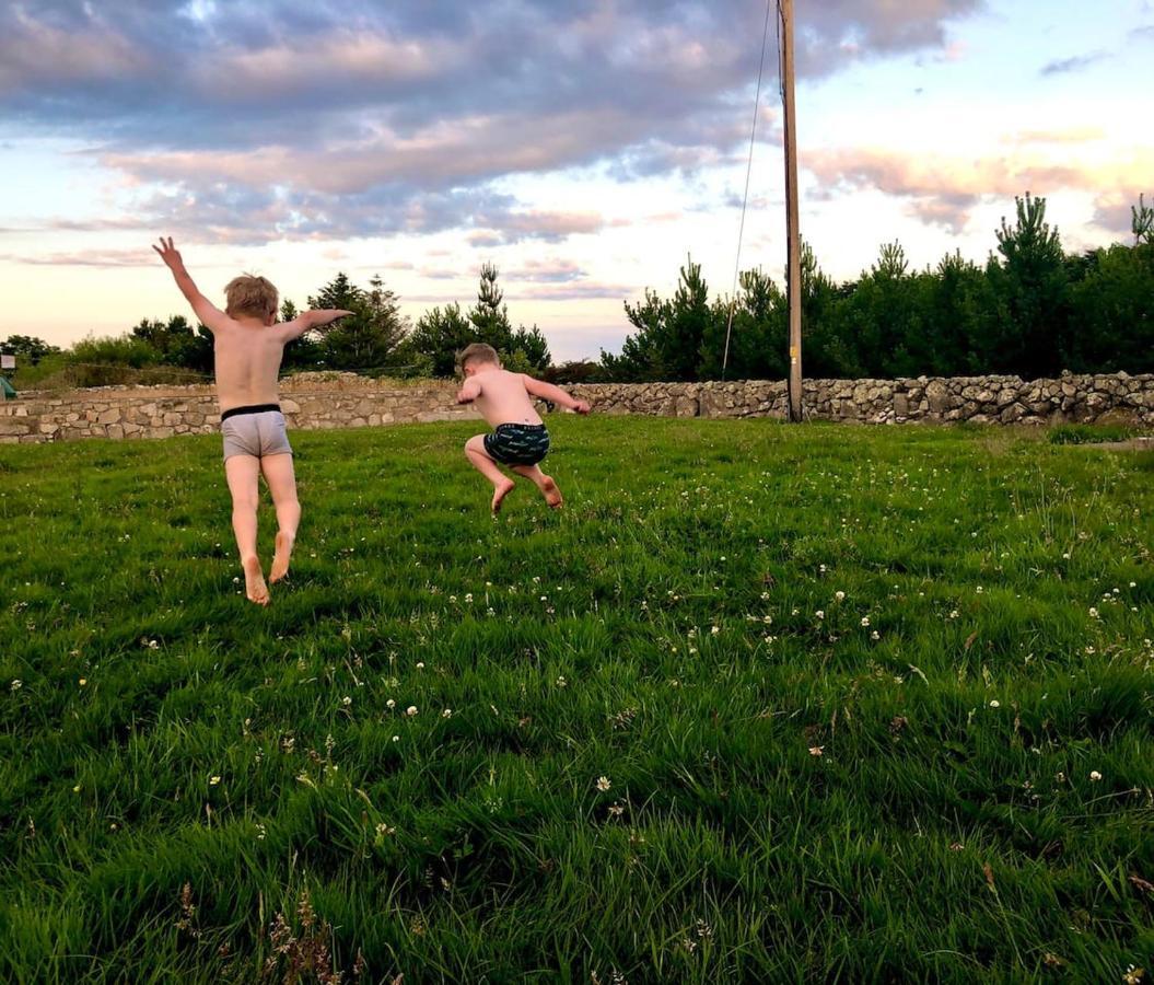 Connemara. 3 Bedroom, 8 Bed, Holiday Home Galway Exteriör bild
