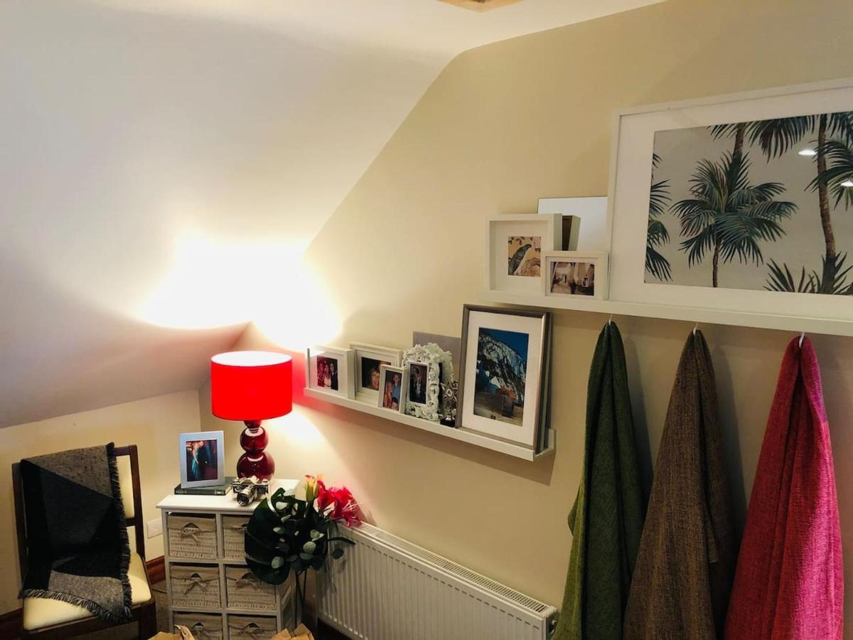 Connemara. 3 Bedroom, 8 Bed, Holiday Home Galway Exteriör bild