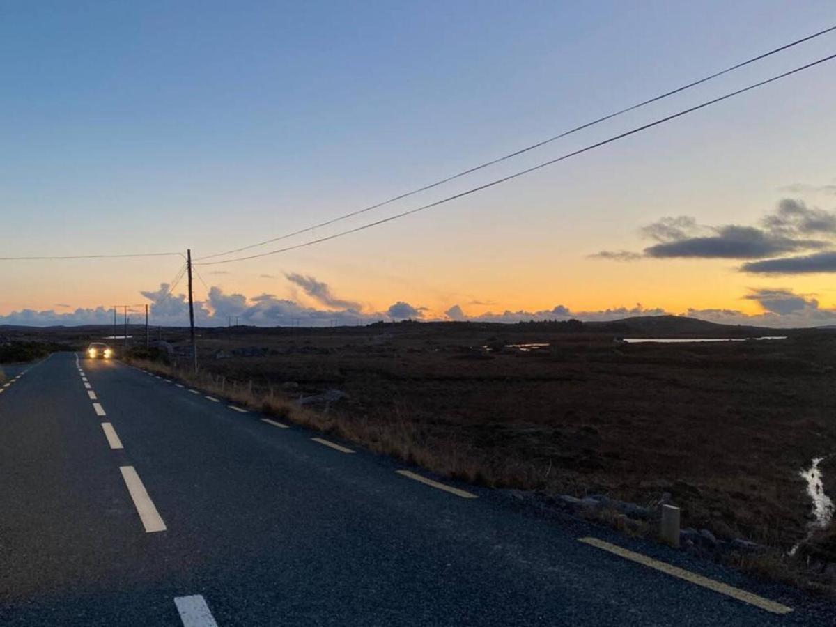 Connemara. 3 Bedroom, 8 Bed, Holiday Home Galway Exteriör bild